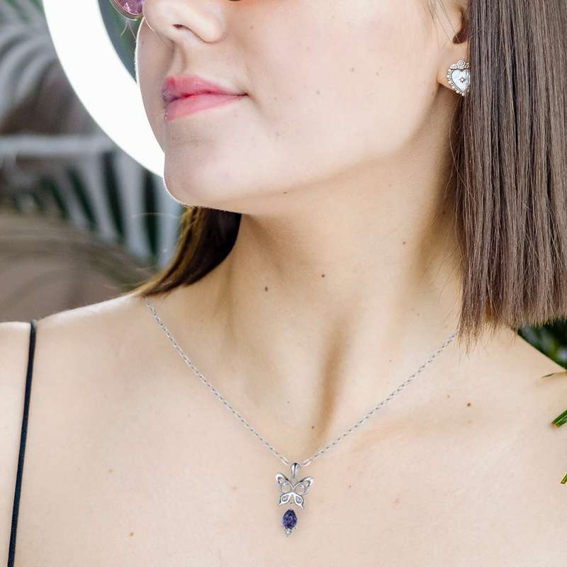 Butterfly Dreams: Swarovski Crystal Butterfly Necklace - Exquisite Pure Silver Pendant For Self Rakva