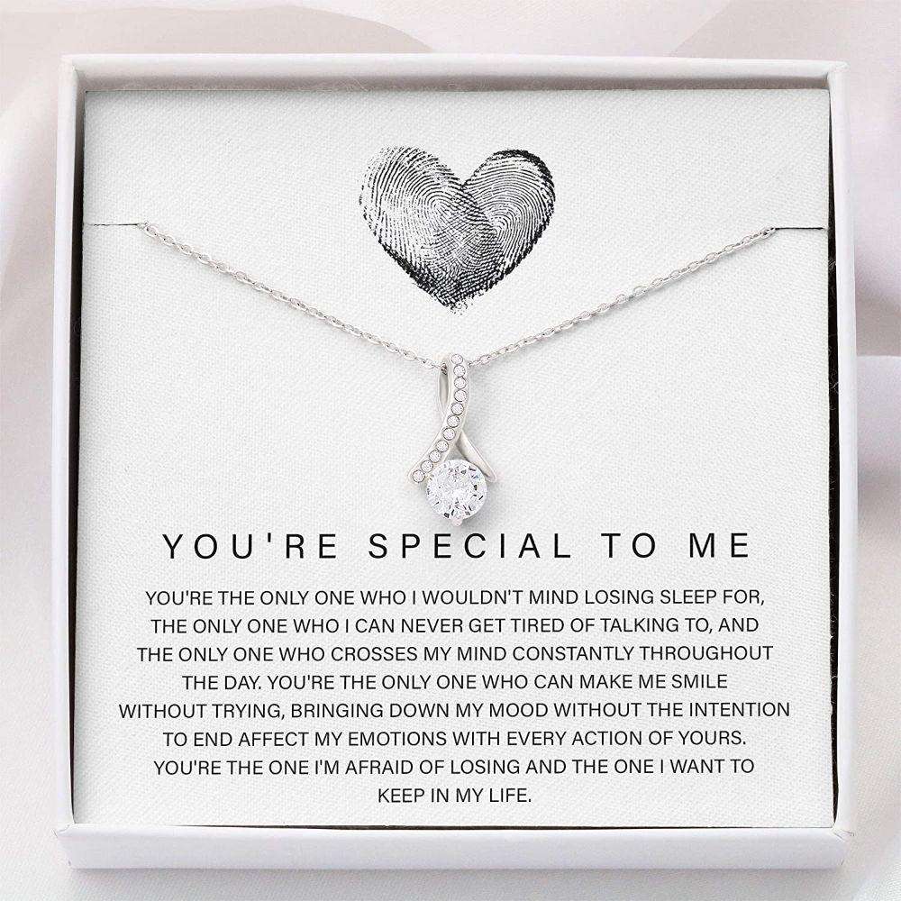 Girlfriend Necklace, You’Re Special To Me Gifts “ Necklace Gift Fo Her “ Alluring Beauty Necklace With Gift Box For Karwa Chauth Rakva