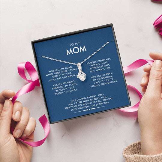 Mom Necklace, Alluring Beauty Necklace Luxury Gift For Mom You Mean The World To Me Gifts for Mother (Mom) Rakva