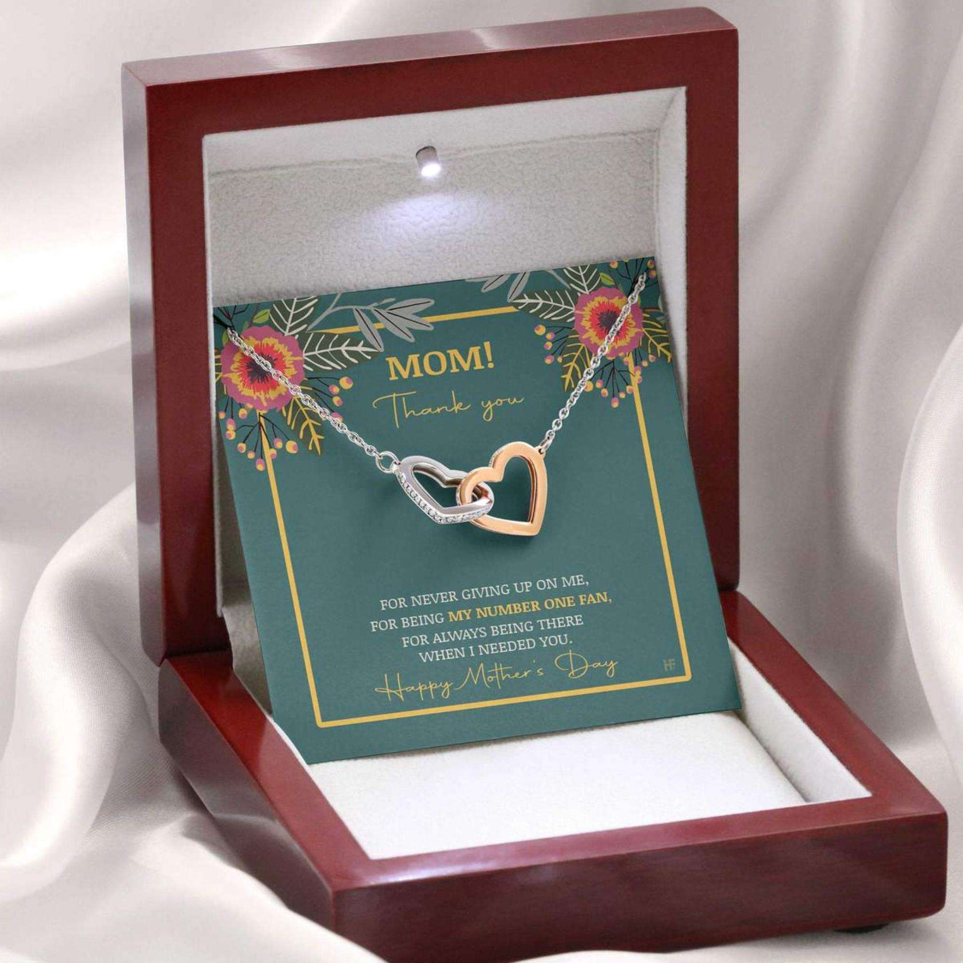 Mom Necklace, Gift For Your Mom On Mother’S Day With Floral Patterns Interlocking Hearts Necklaces Gifts for Mother (Mom) Rakva