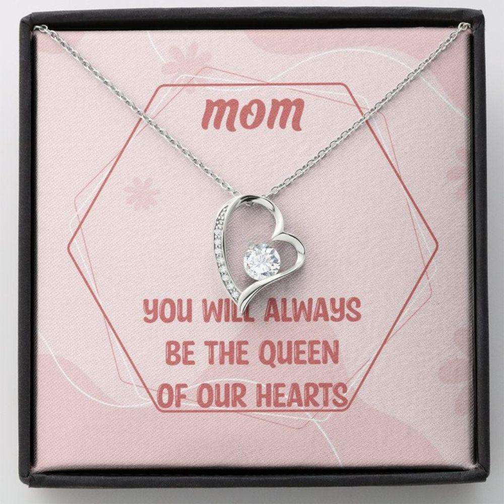 Mom Necklace, Mother’S Day Forever Love Necklace Gift For Mom, Mom You Will Always Be The Queen Of Our Hearts Necklace Gifts for Mother (Mom) Rakva