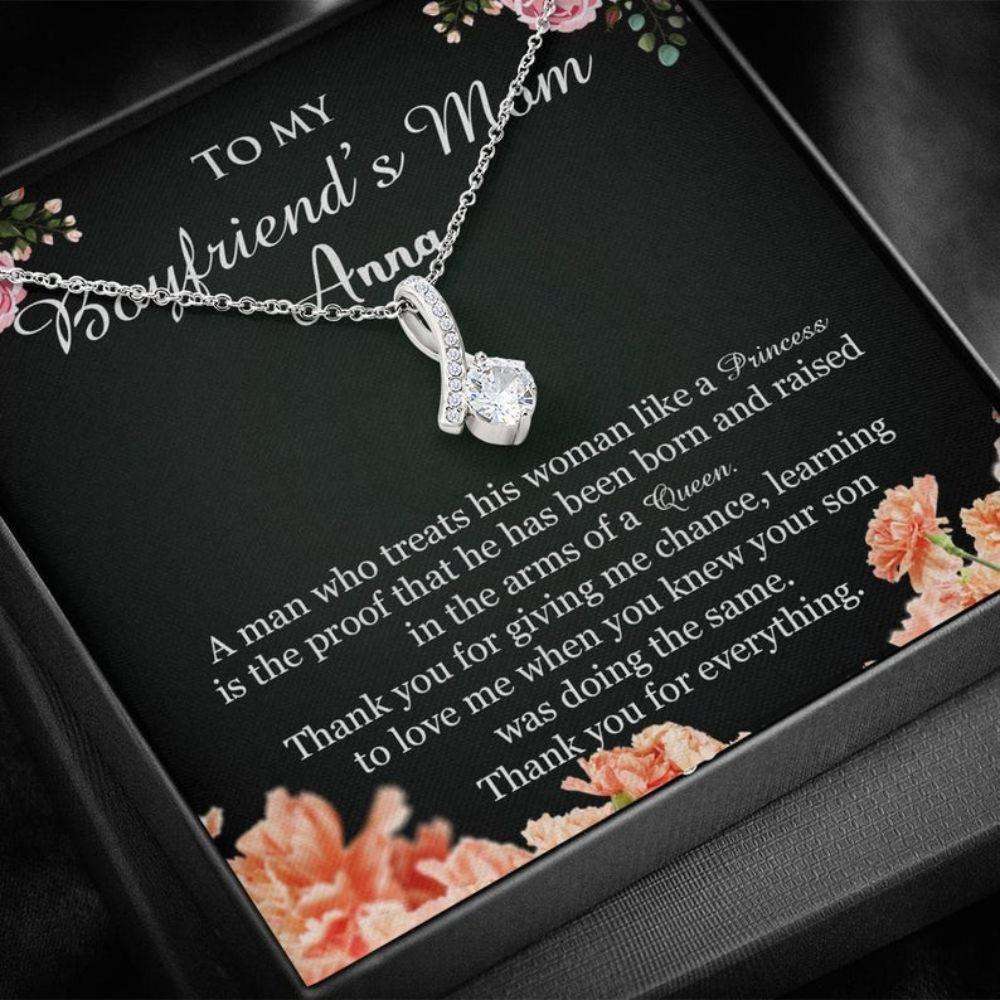 Personalized Necklace Boyfriends Mom Gift, Gifts For Future Mother-In-Law Custom Name Necklace Gifts for Mother (Mom) Rakva