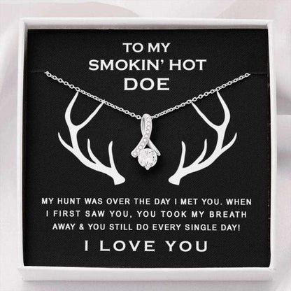 Wife Necklace, To My Smokin’ Hot Doe Necklace Gift For Future Wife Fiance Girlfriend Deer Gifts For Friend Rakva