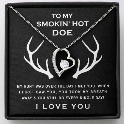 Wife Necklace, To My Smokin’ Hot Doe Necklace Gift For Future Wife Fiance Girlfriend Deer Gifts For Friend Rakva